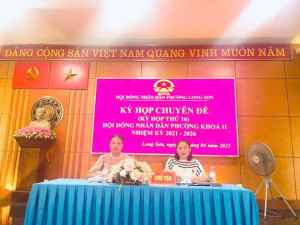 chủ trì