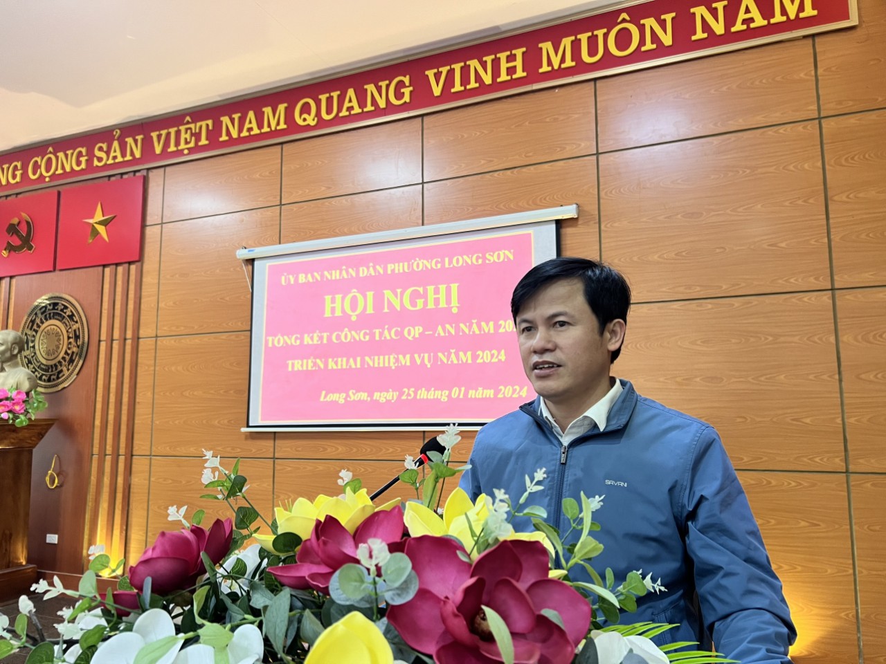 ảnh anh nghị